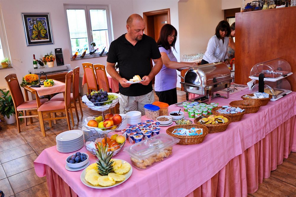 Bed & Breakfast Jugo Novalja Eksteriør billede
